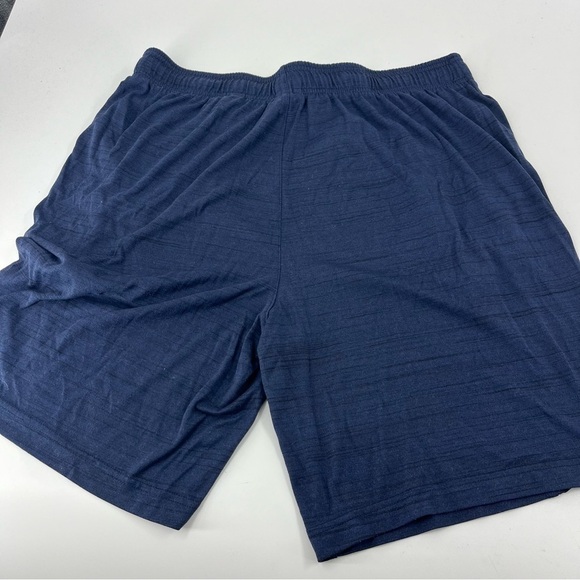 Reebok‎ Basketball / Athletic Shorts - Picture 3 of 7